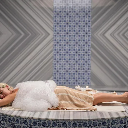 Acroter &